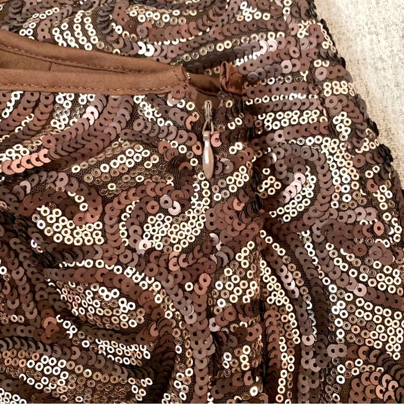 UO Chocolate Red Brown Sequin Swirl Fitted Mini Skirt - Picture 6 of 7